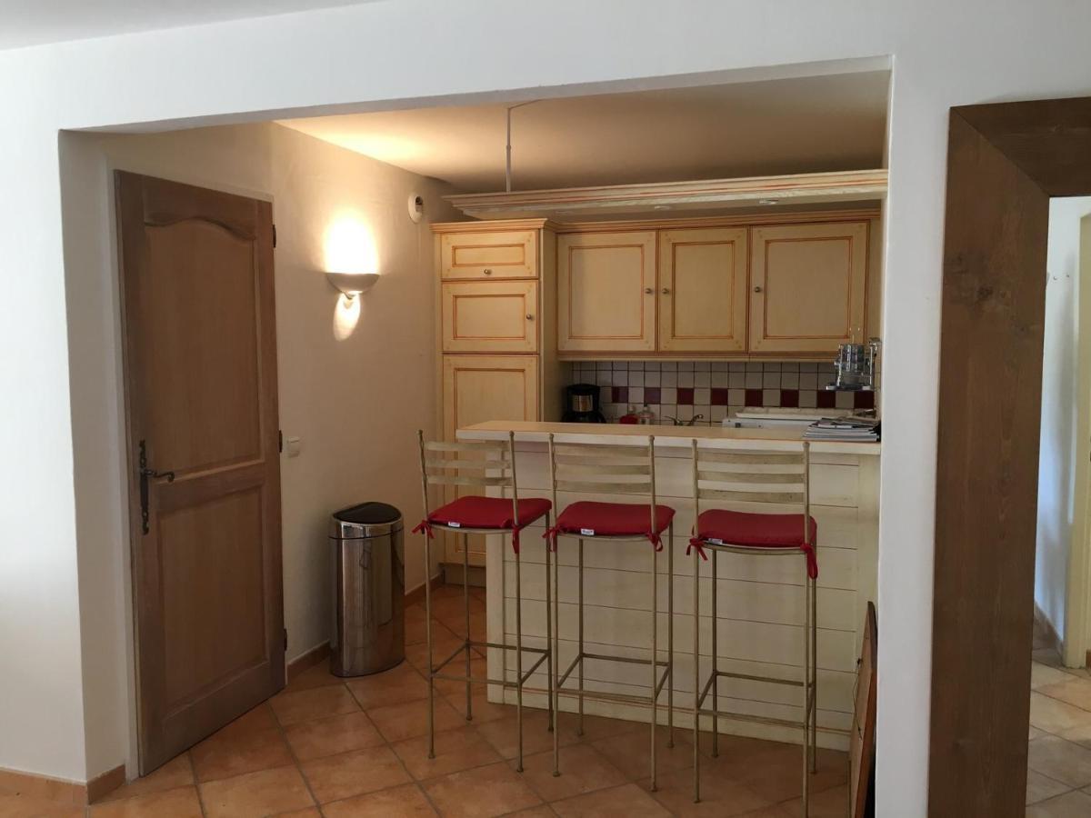 Sainte-Maxime - 3 Bedroom Apartment, Air Conditioned, Outdoor Terrace, Swimming Pool Extérieur photo