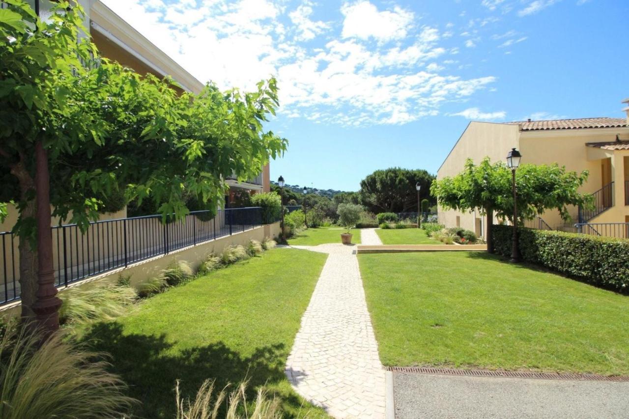 Sainte-Maxime - 3 Bedroom Apartment, Air Conditioned, Outdoor Terrace, Swimming Pool Extérieur photo